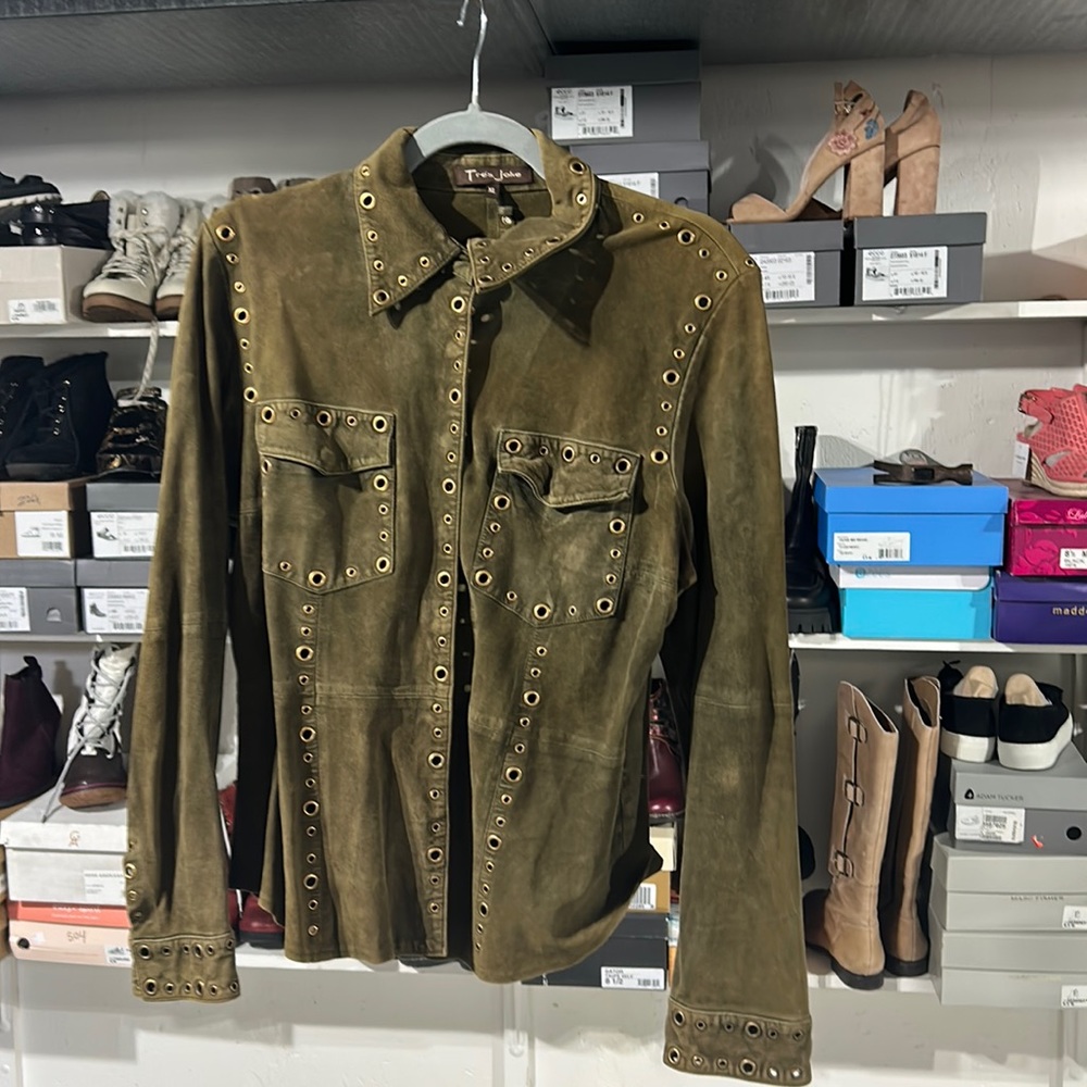 Tres Jolie vintage Leather Olive Grommet Shacket XL.